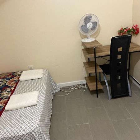 A Delightful Room In Queens New York Eksteriør bilde