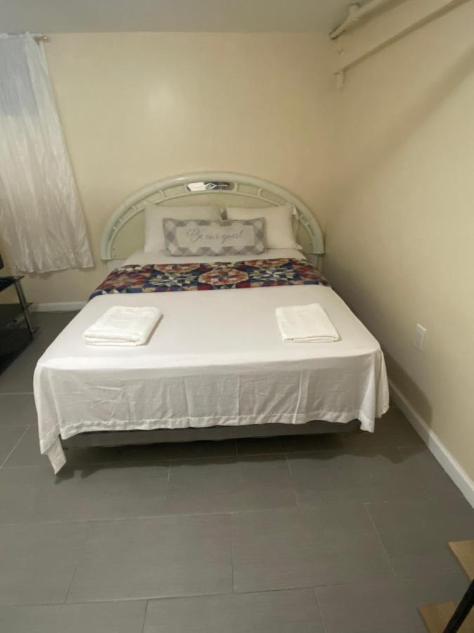 A Delightful Room In Queens New York Eksteriør bilde